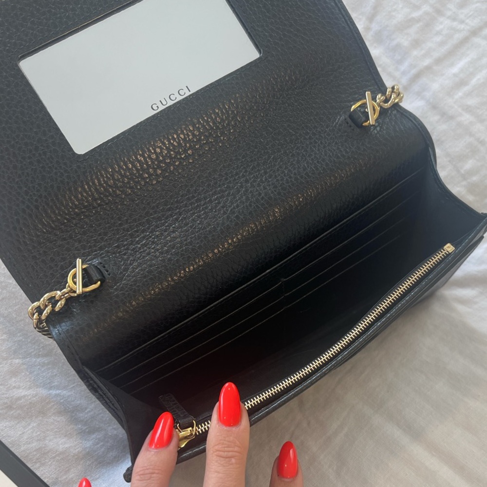 Gucci GG Marmont leather mini chain bag - Picture 2 of 5